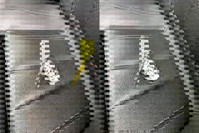 Used 2021 BMW X7 xDrive40i w/ Executive Package image 14