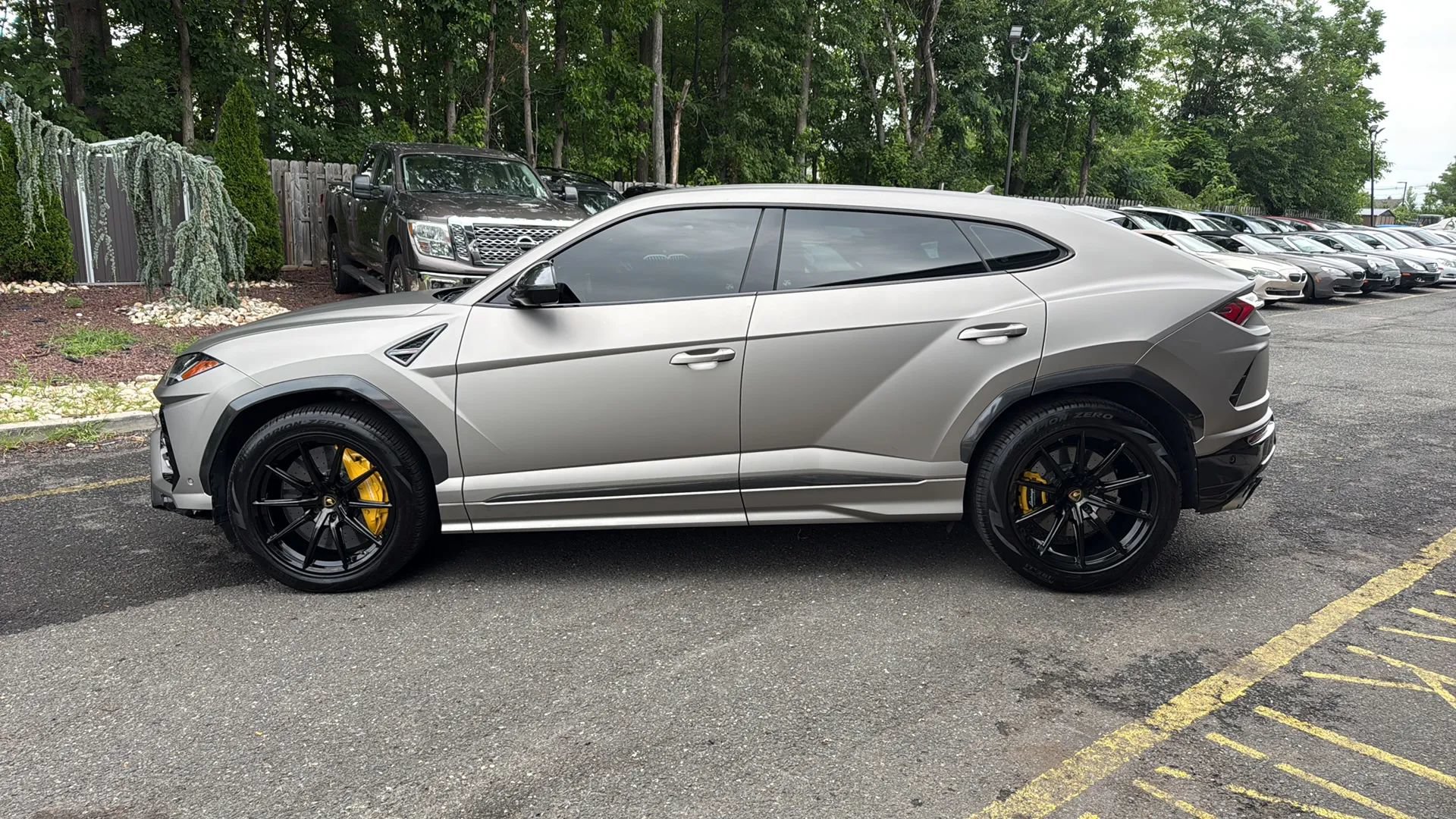 Used 2019 Lamborghini Urus AWD/4WD image 8