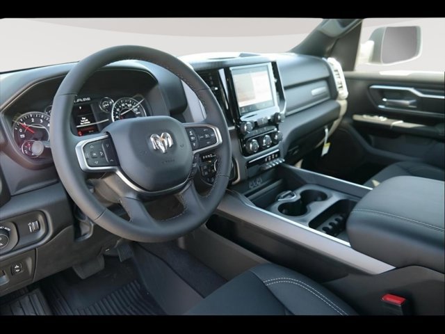 New 2025 RAM 1500 Big Horn AWD/4WD image 9