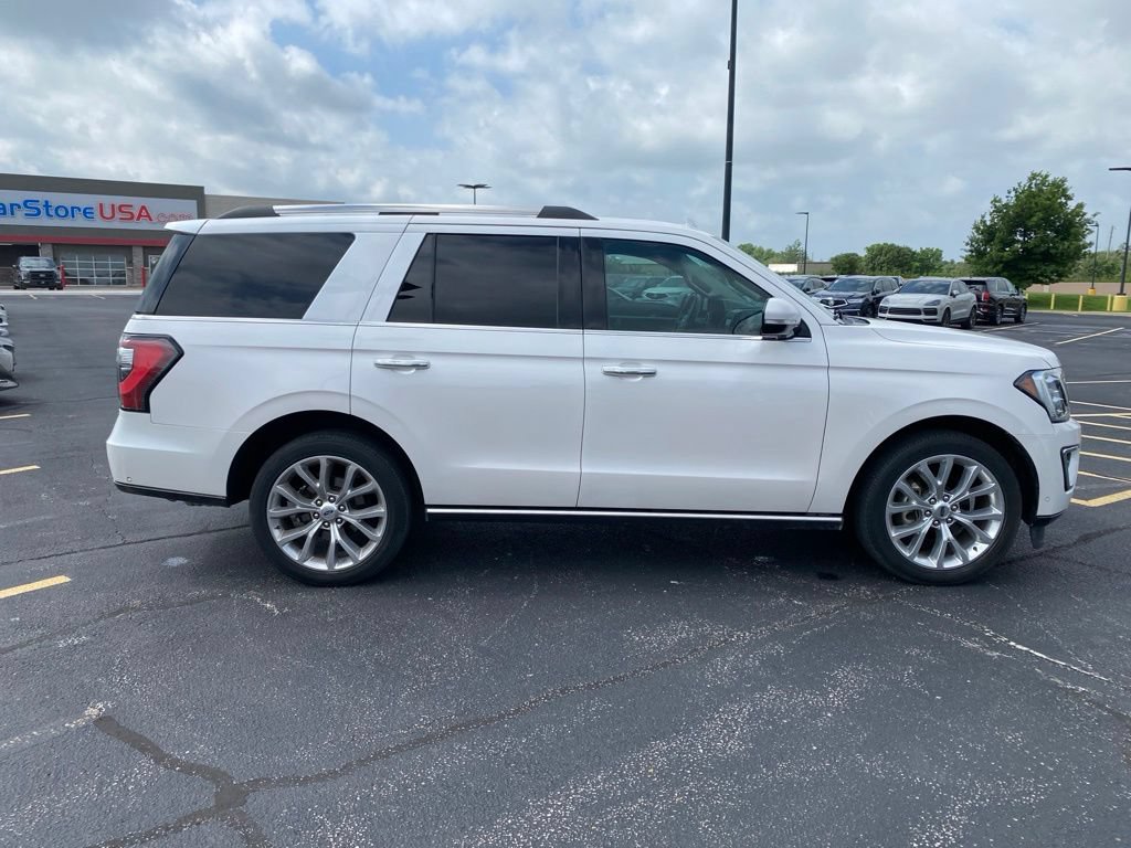 Used 2019 Ford Expedition Limited w/ Equipment Group 302A RWD image 7