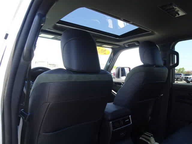Used 2026 Lexus GX 550 AWD/4WD image 22