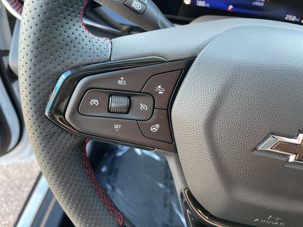 New 2026 Chevrolet Trax RS w/ Sunroof Package image 13