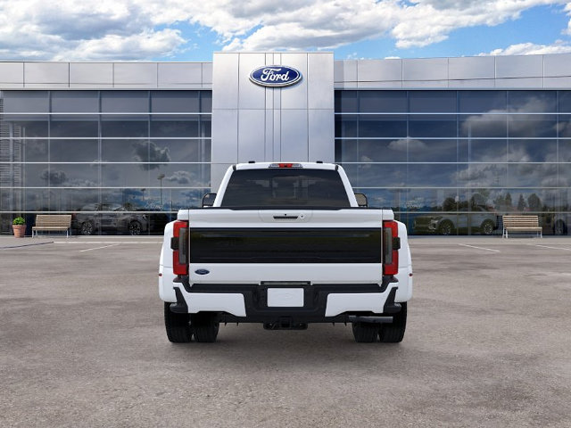 New 2026 Ford F450 Platinum w/ FX4 Off-Road Package AWD/4WD image 5