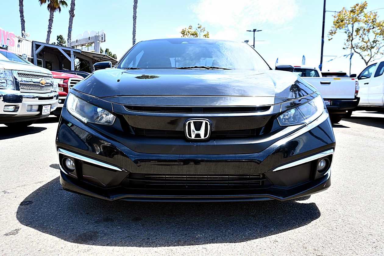 Used 2019 Honda Civic EX image 2