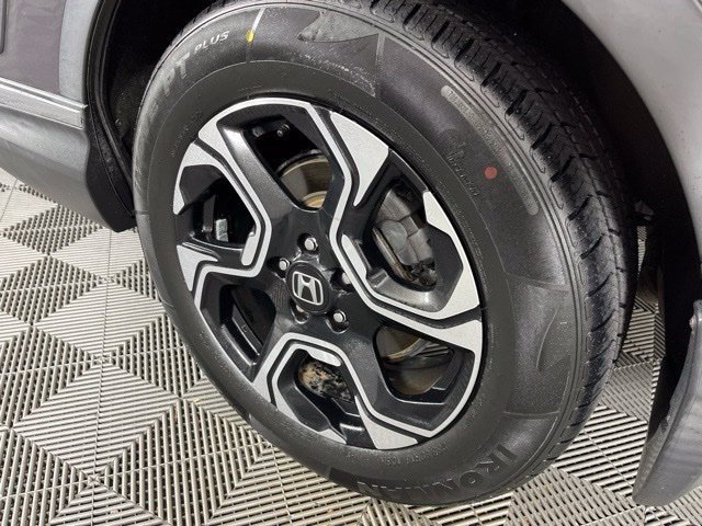 Used 2018 Honda CR-V Touring image 14