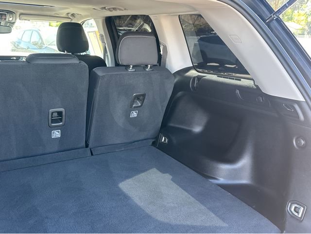 Used 2024 Jeep Grand Cherokee Laredo X w/ Trailer Tow Package image 20