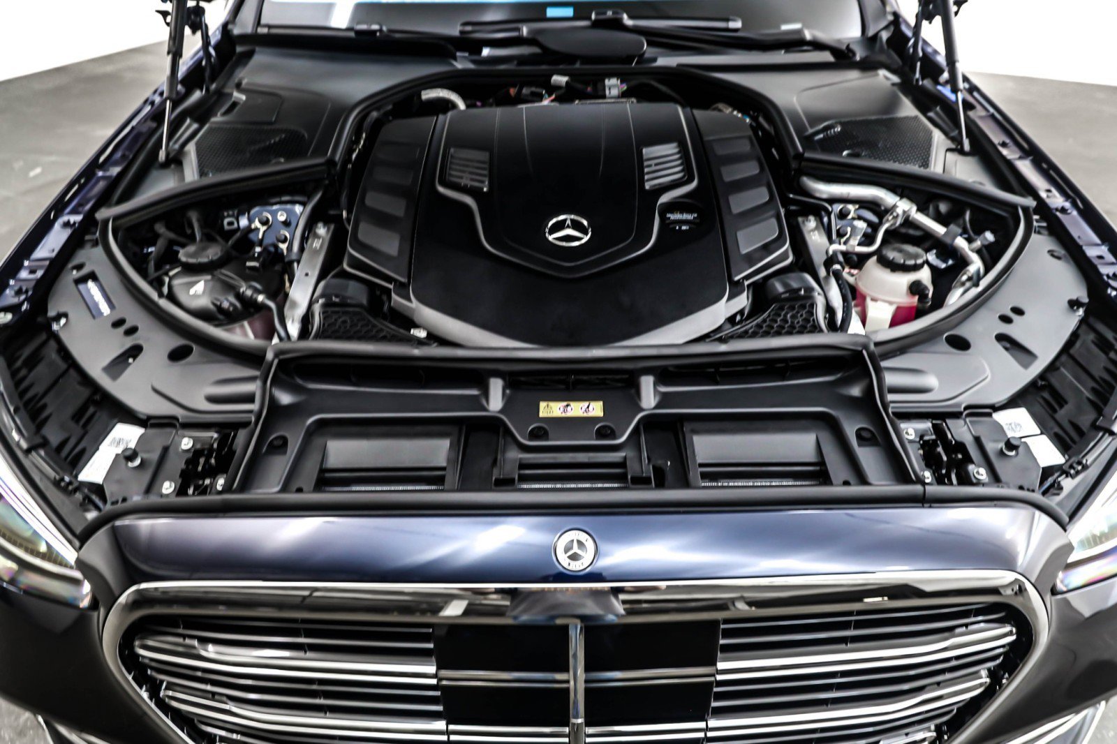 New 2026 Mercedes-Benz S 580 4MATIC Sedan image 11