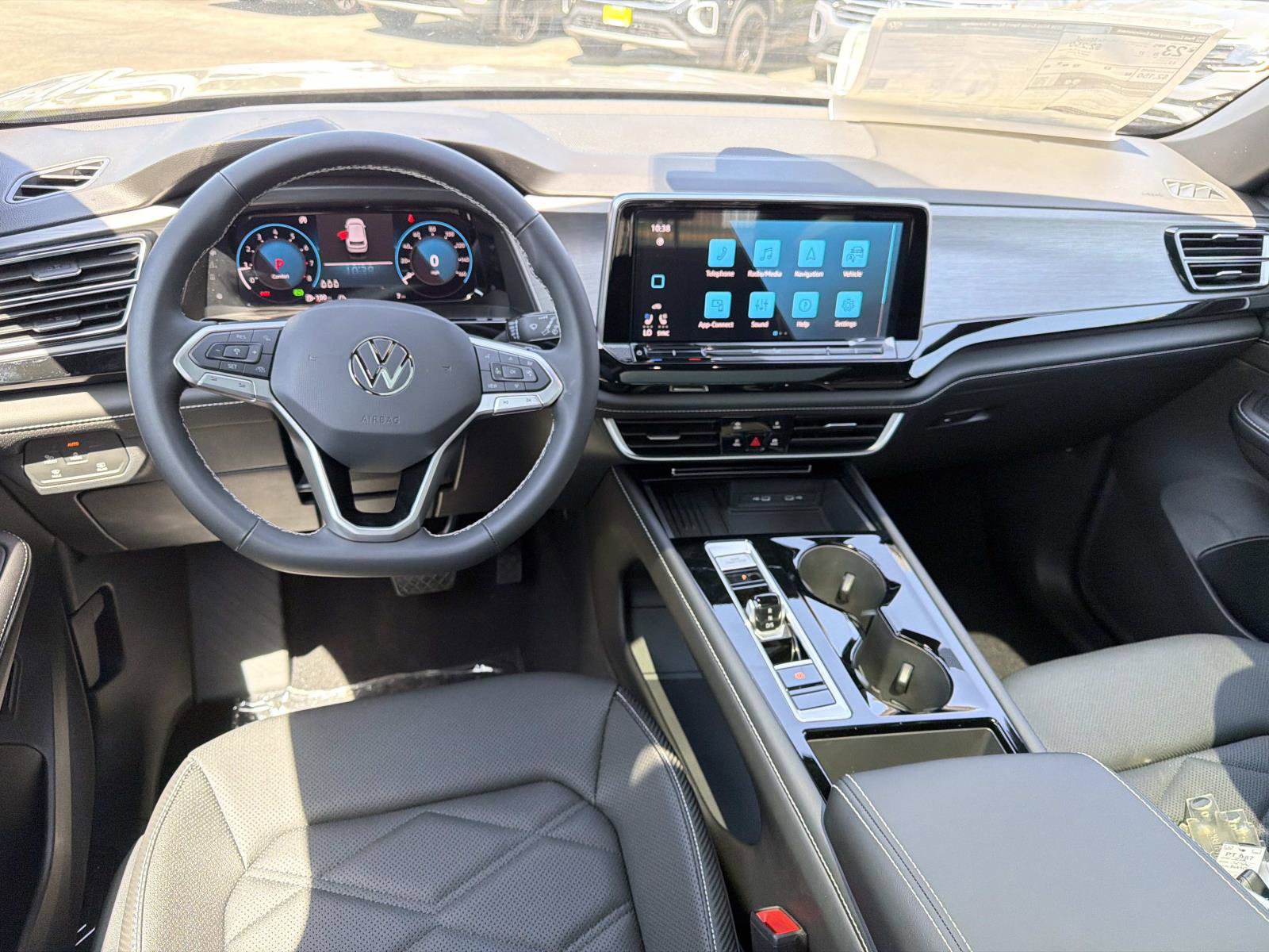 New 2026 Volkswagen Atlas Cross Sport SE FWD image 7