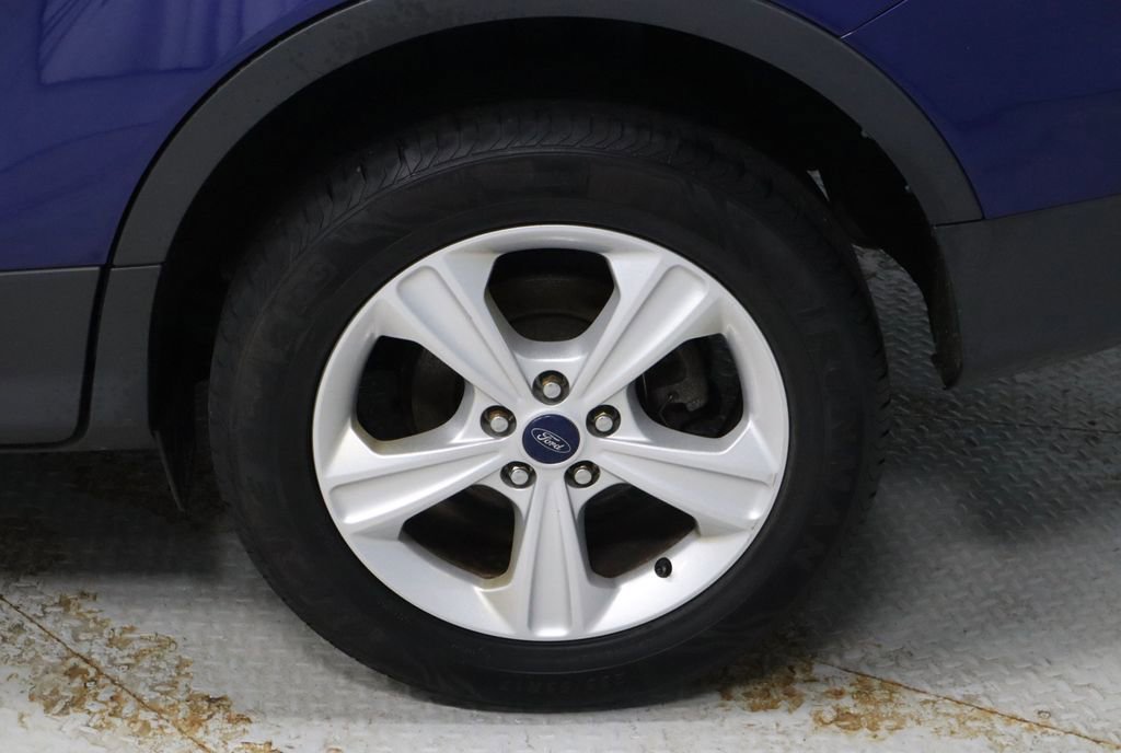 Used 2016 Ford Escape SE w/ Equipment Group 201A image 16