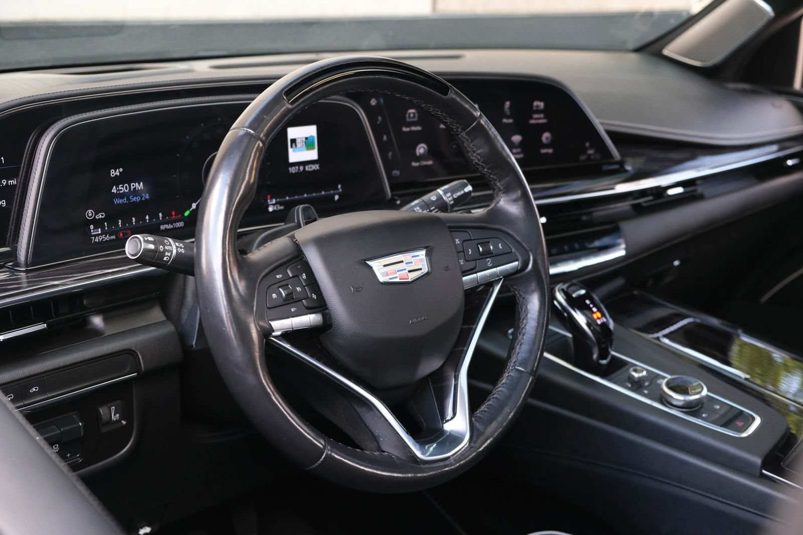 Used 2021 Cadillac Escalade ESV Sport w/ Driver Assist Tech Package RWD image 23