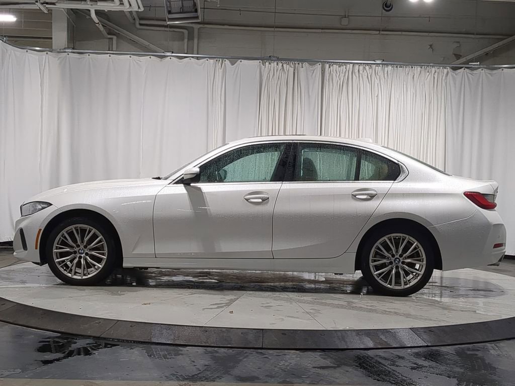 Used 2024 BMW 330i xDrive Sedan w/ Convenience Package image 14
