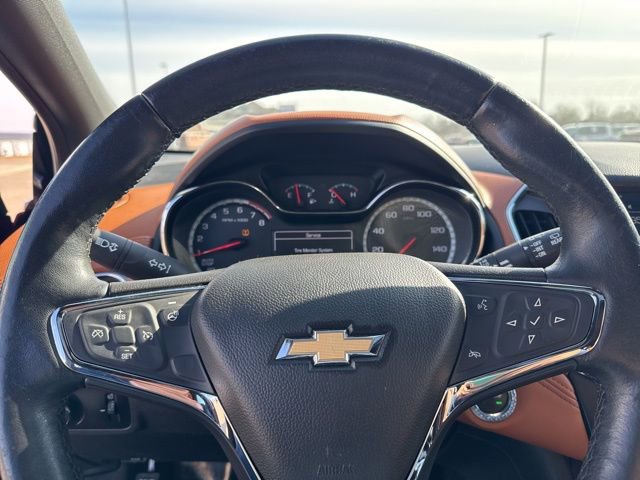 Used 2017 Chevrolet Cruze Premier image 13