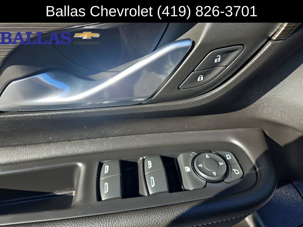 Certified 2023 GMC Terrain SLE w/ Driver Convenience Package FWD image 24