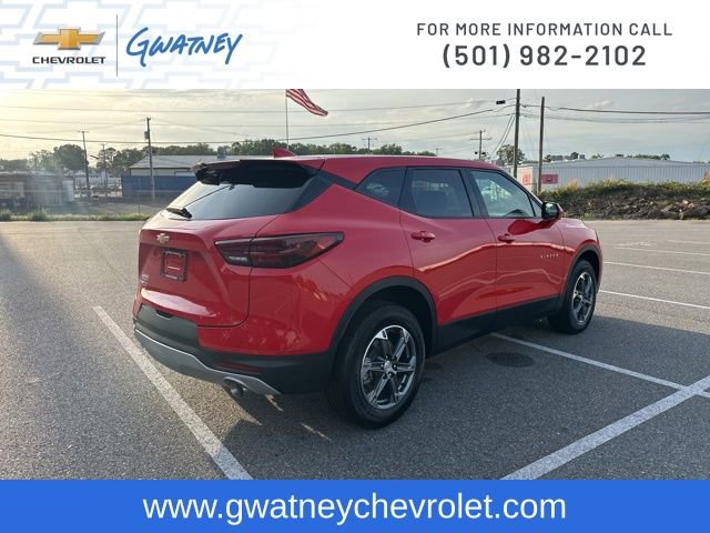 Used 2024 Chevrolet Blazer LT image 5
