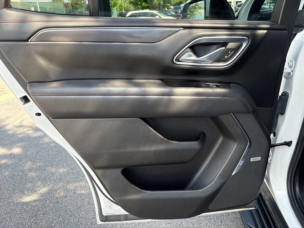 Certified 2023 Chevrolet Tahoe RST w/ Luxury Package AWD/4WD image 39