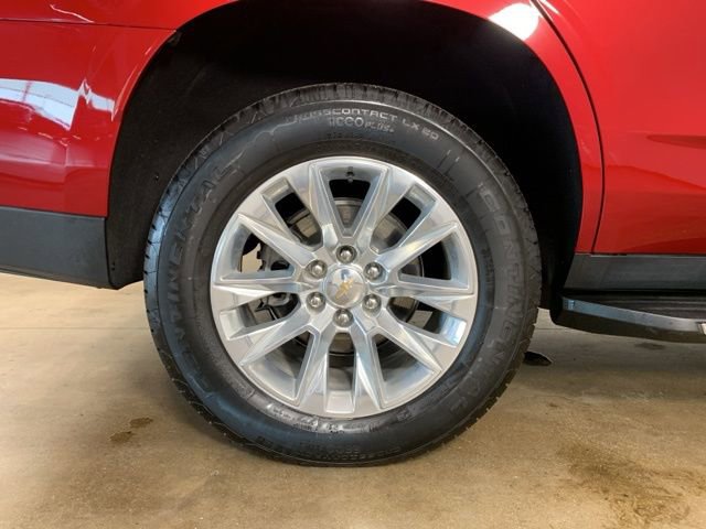 Used 2025 Chevrolet Tahoe Premier AWD/4WD image 41