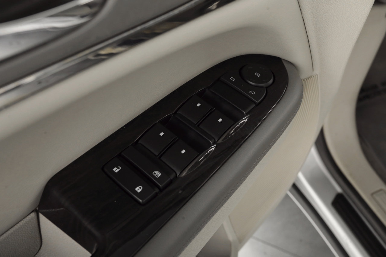 Used 2017 Buick Enclave Convenience image 28