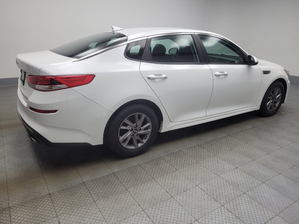 Used 2020 Kia Optima LX image 10