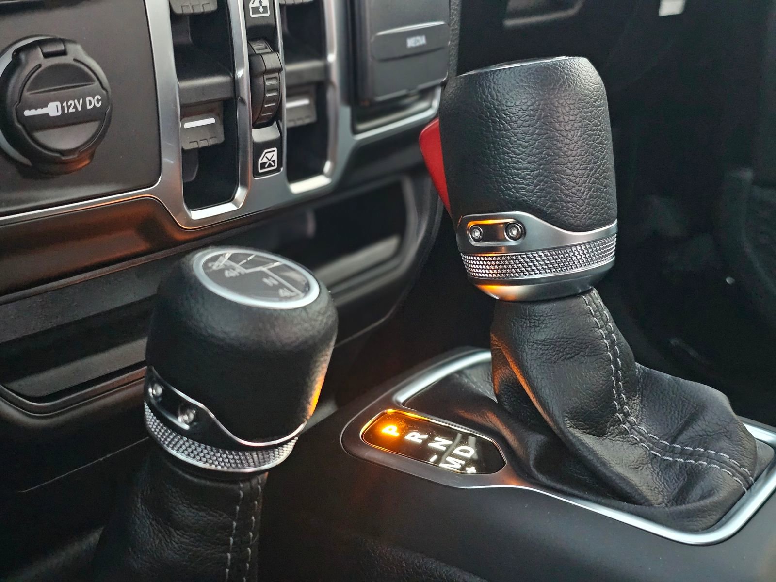 New 2026 Jeep Gladiator Sport image 15