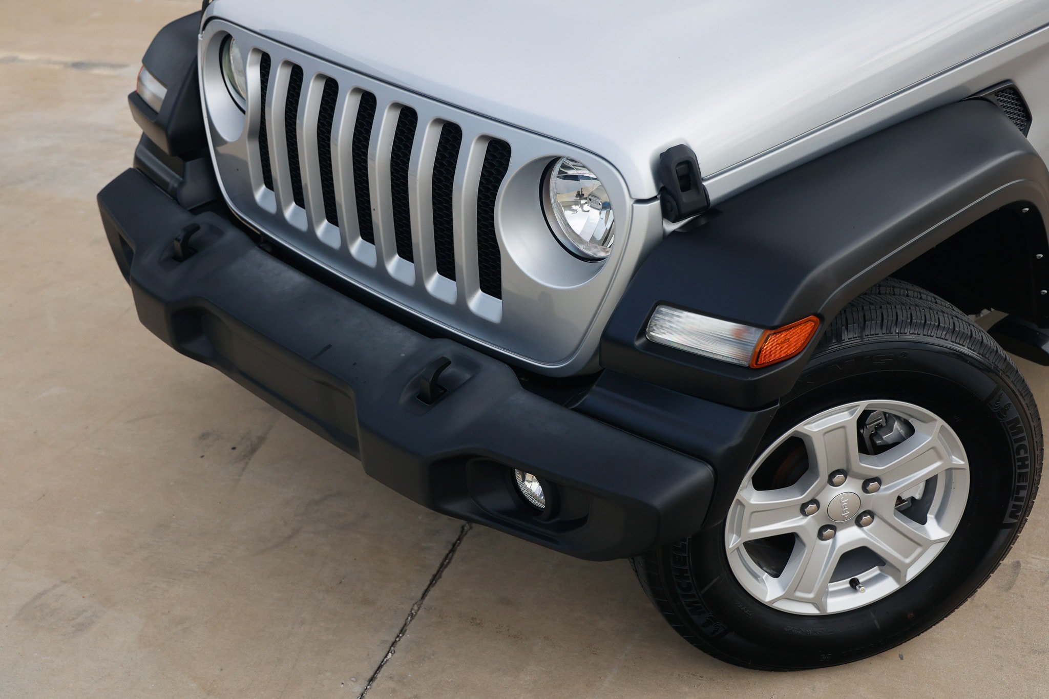 Used 2022 Jeep Wrangler Sport AWD/4WD image 33