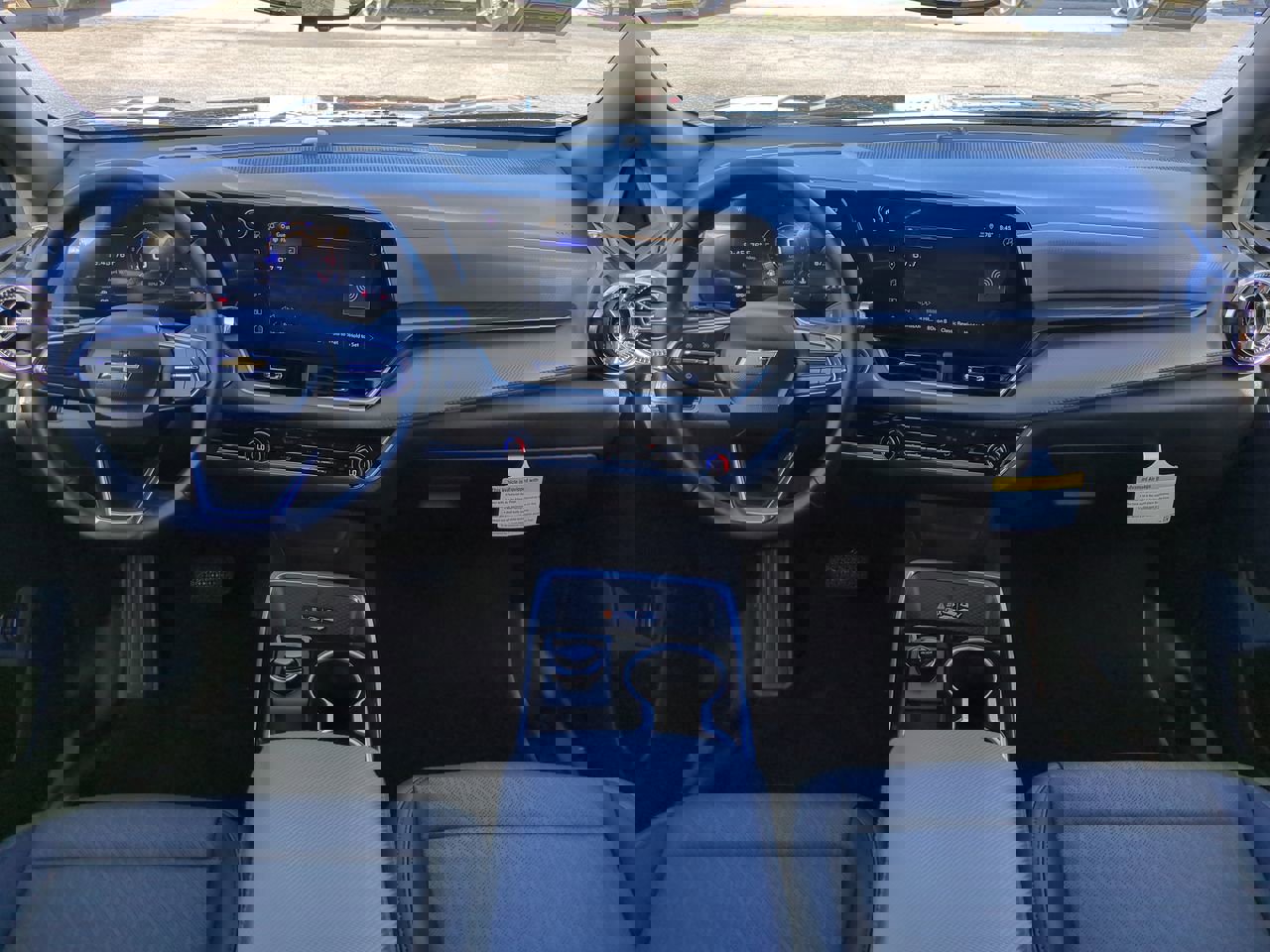 New 2026 Chevrolet Equinox LT w/ Convenience Package II image 14