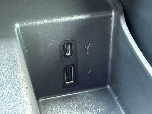 Used 2024 GMC Acadia AT4 AWD/4WD image 20