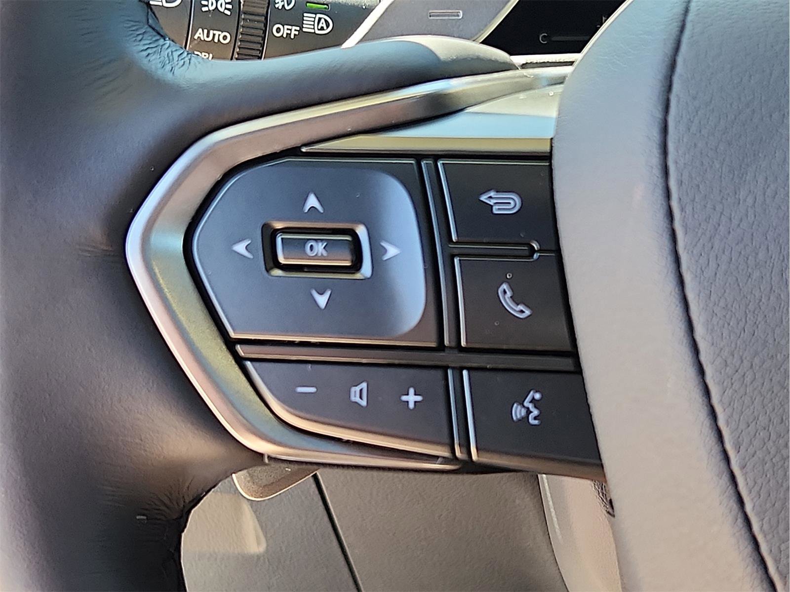 Used 2025 Lexus TX 350 AWD w/ Technology Package image 22