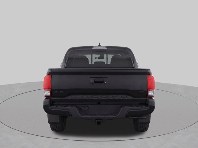 Used 2018 Toyota Tacoma SR5 AWD/4WD image 6