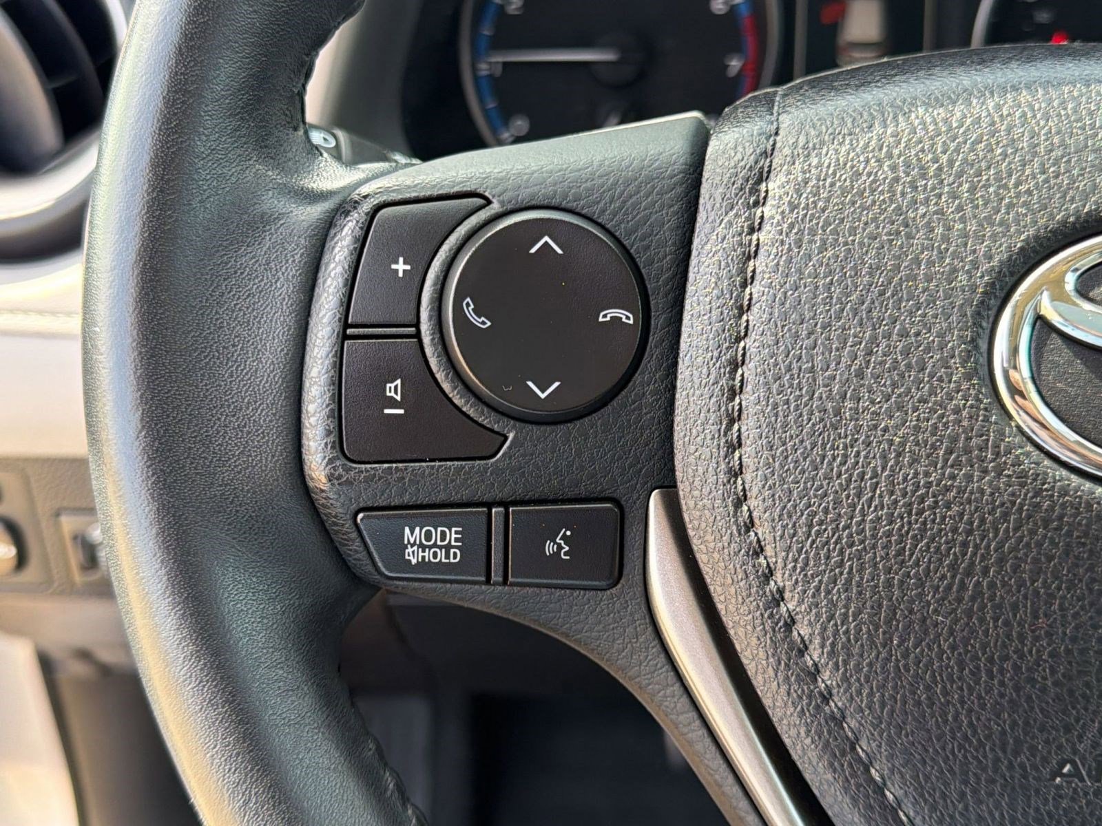 Used 2017 Toyota RAV4 XLE w/ Plus Special Value Package image 17