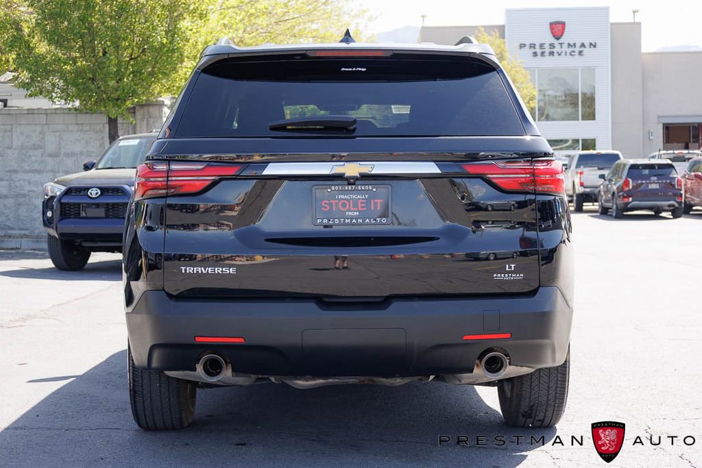 Used 2023 Chevrolet Traverse LT FWD image 18