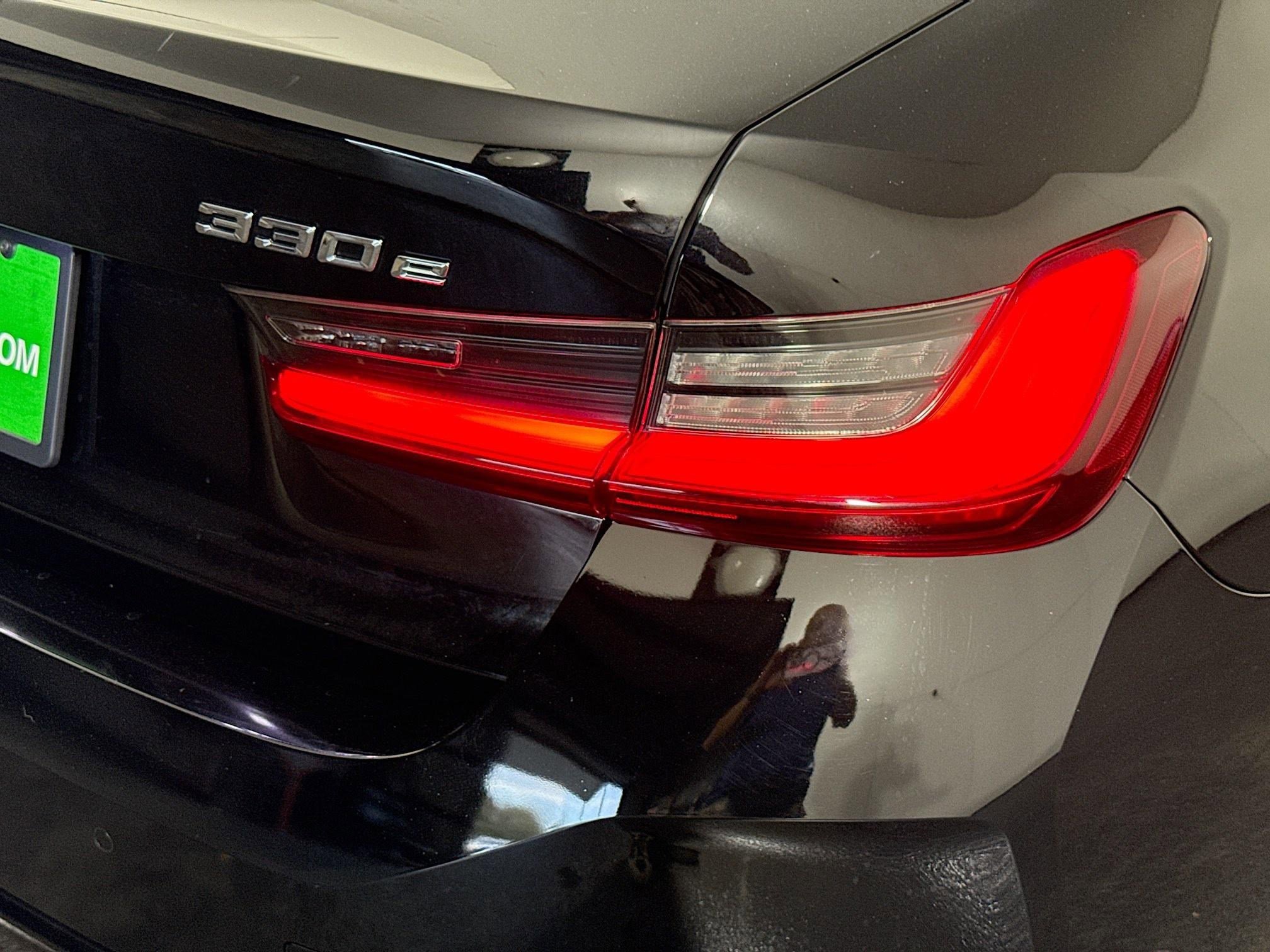 Used 2023 BMW 330e w/ Premium Package image 34