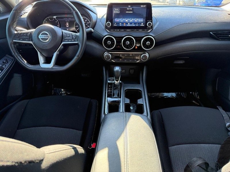 Used 2022 Nissan Sentra SV image 11