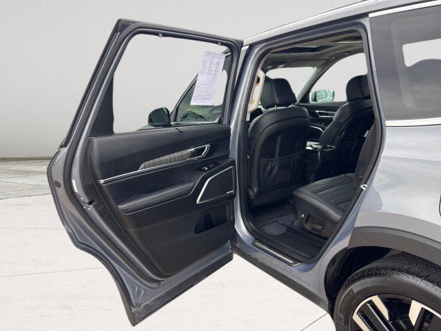 Used 2024 Kia Telluride SX Prestige AWD/4WD image 18