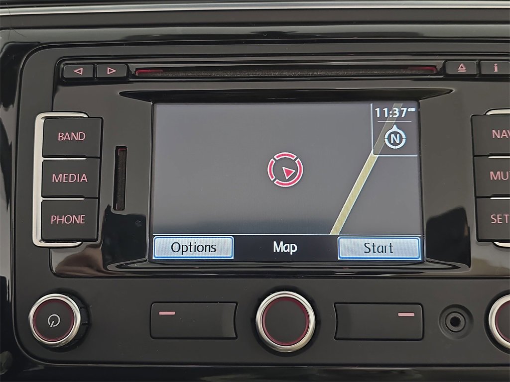 Used 2014 Volkswagen Beetle 2.5 image 24