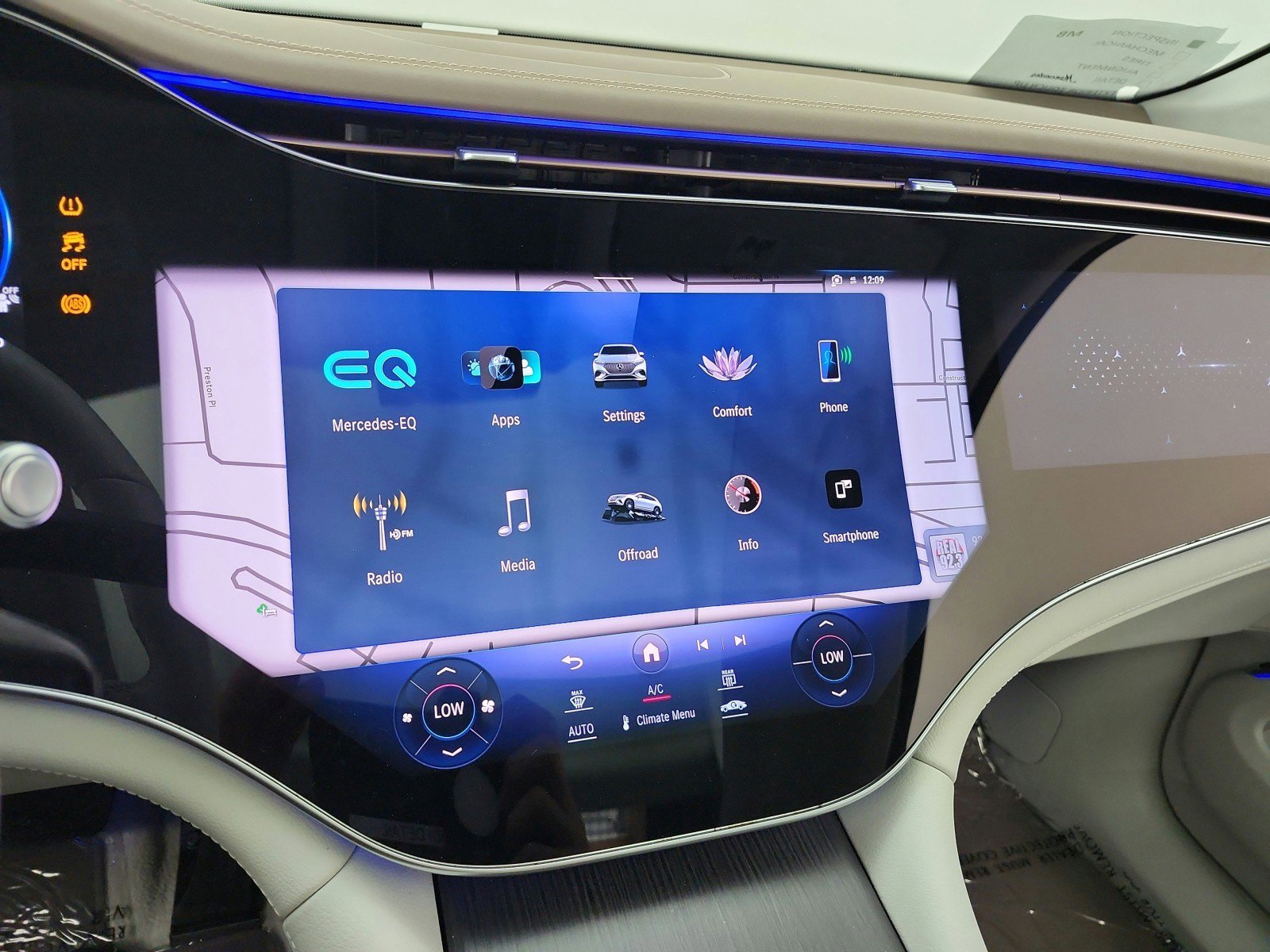 Certified 2023 Mercedes-Benz EQS 580 4MATIC SUV image 10