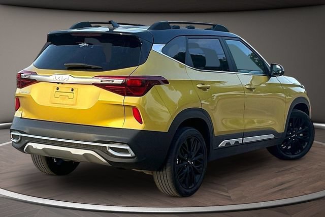Used 2023 Kia Seltos Nightfall Edition AWD/4WD image 2