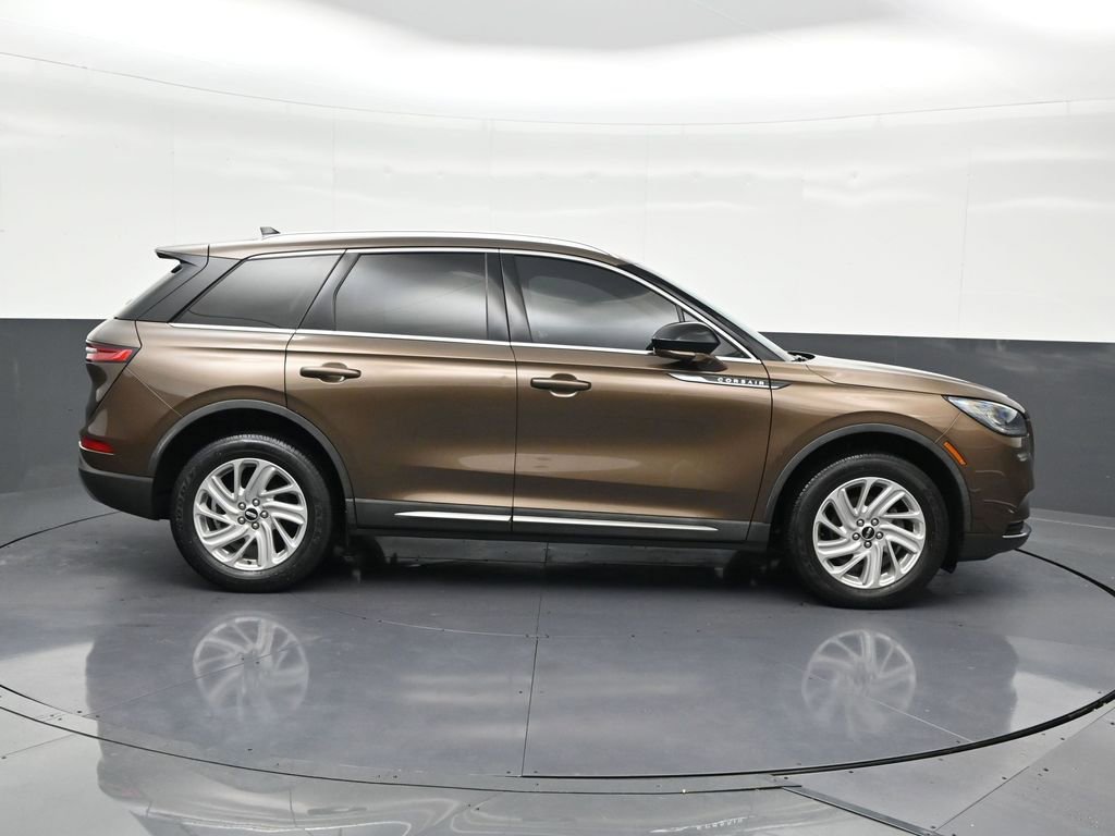 Used 2022 Lincoln Corsair FWD image 7