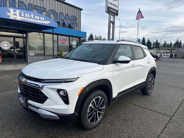 New 2026 Chevrolet TrailBlazer LT w/ Convenience Package AWD/4WD image 1