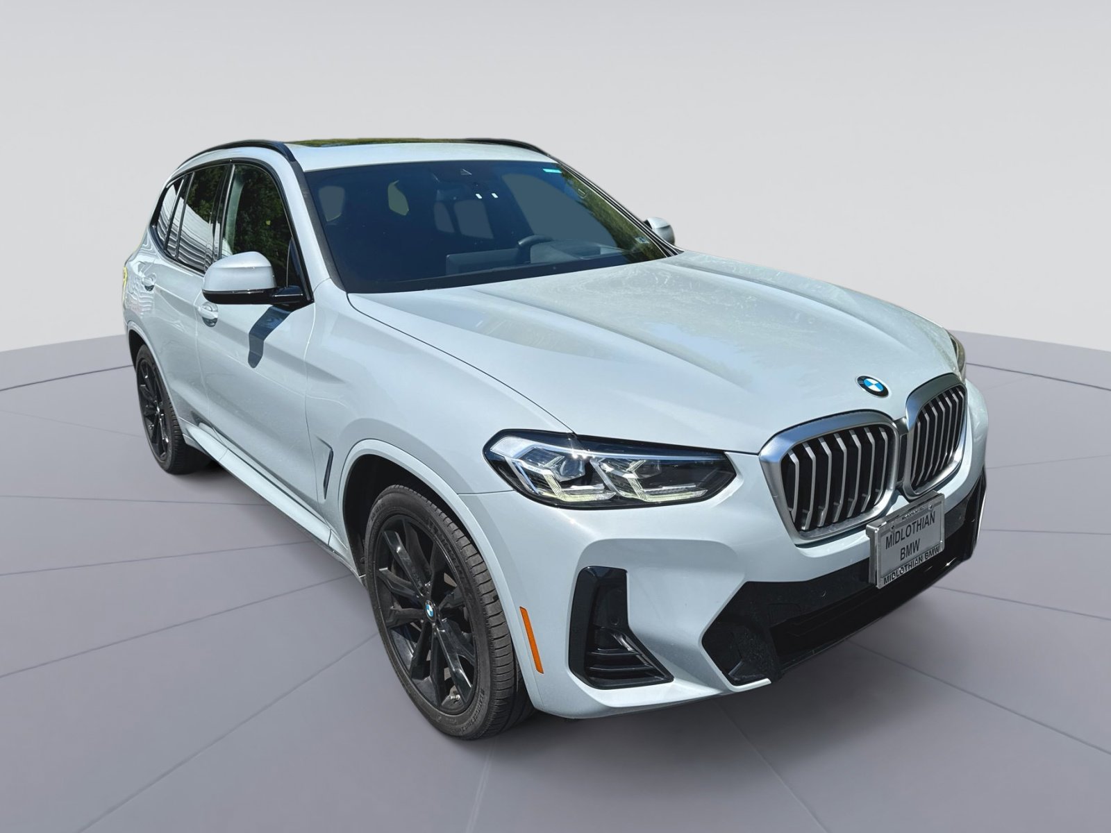 Used 2022 BMW X3 xDrive30i w/ M Sport Package 2 AWD/4WD image 3