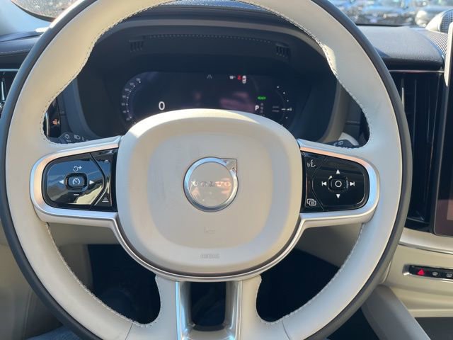 New 2026 Volvo XC60 T8 Ultra w/ Protection Package Premier image 26