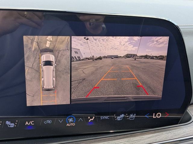 New 2026 Chevrolet Suburban Premier RWD image 22