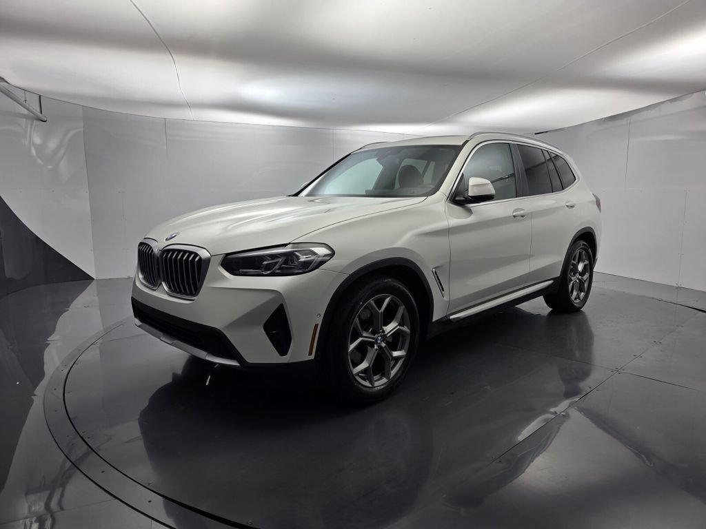 Certified 2024 BMW X3 sDrive30i w/ Premium Package RWD image 8