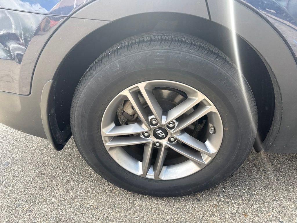 Used 2017 Hyundai Santa Fe Sport AWD/4WD image 30