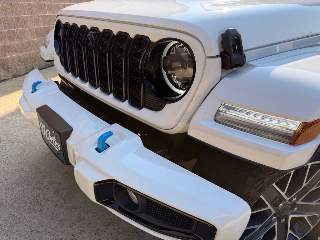 Used 2024 Jeep Wrangler High Altitude AWD/4WD image 9
