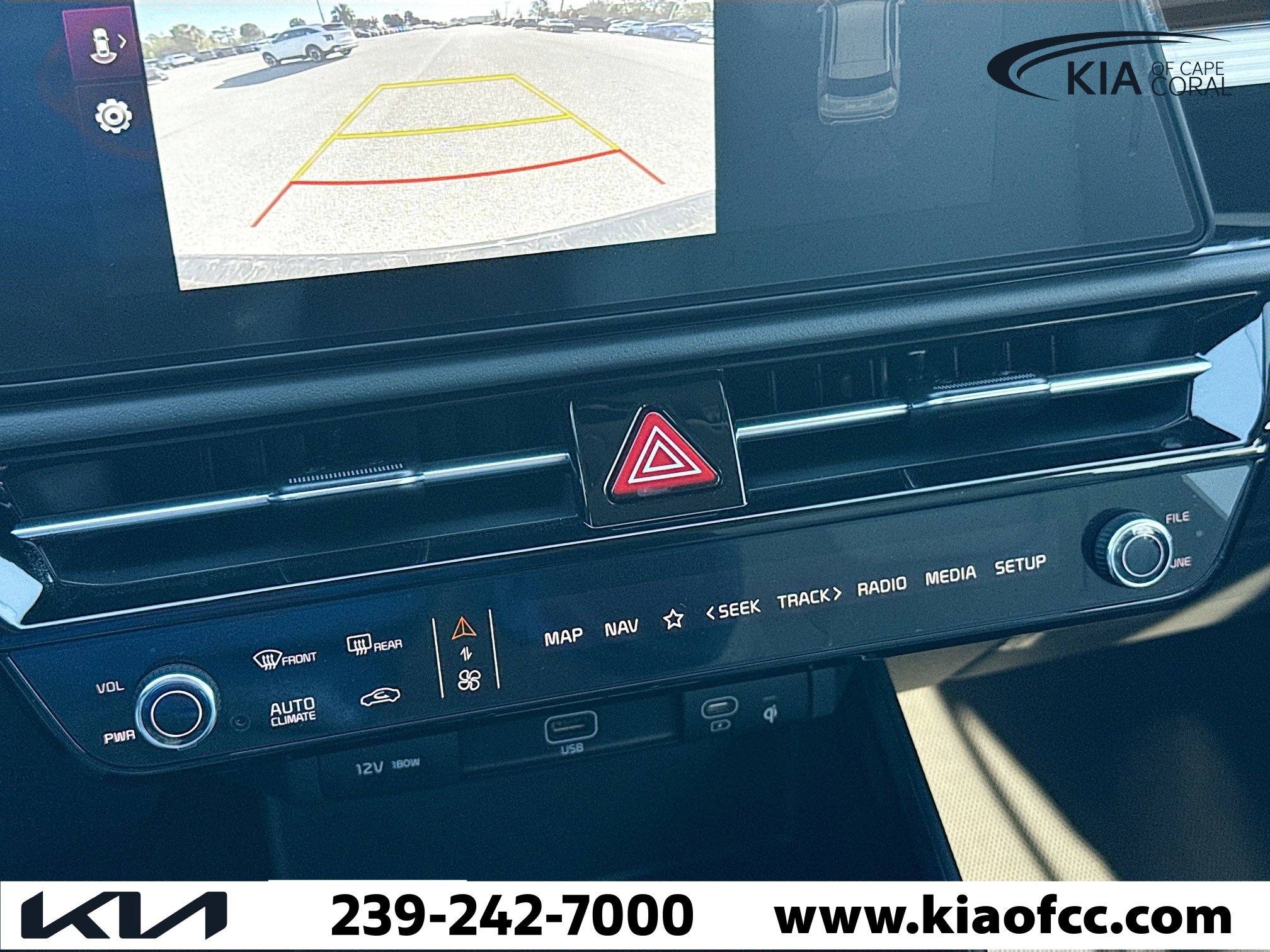 New 2026 Kia Niro EX FWD image 32