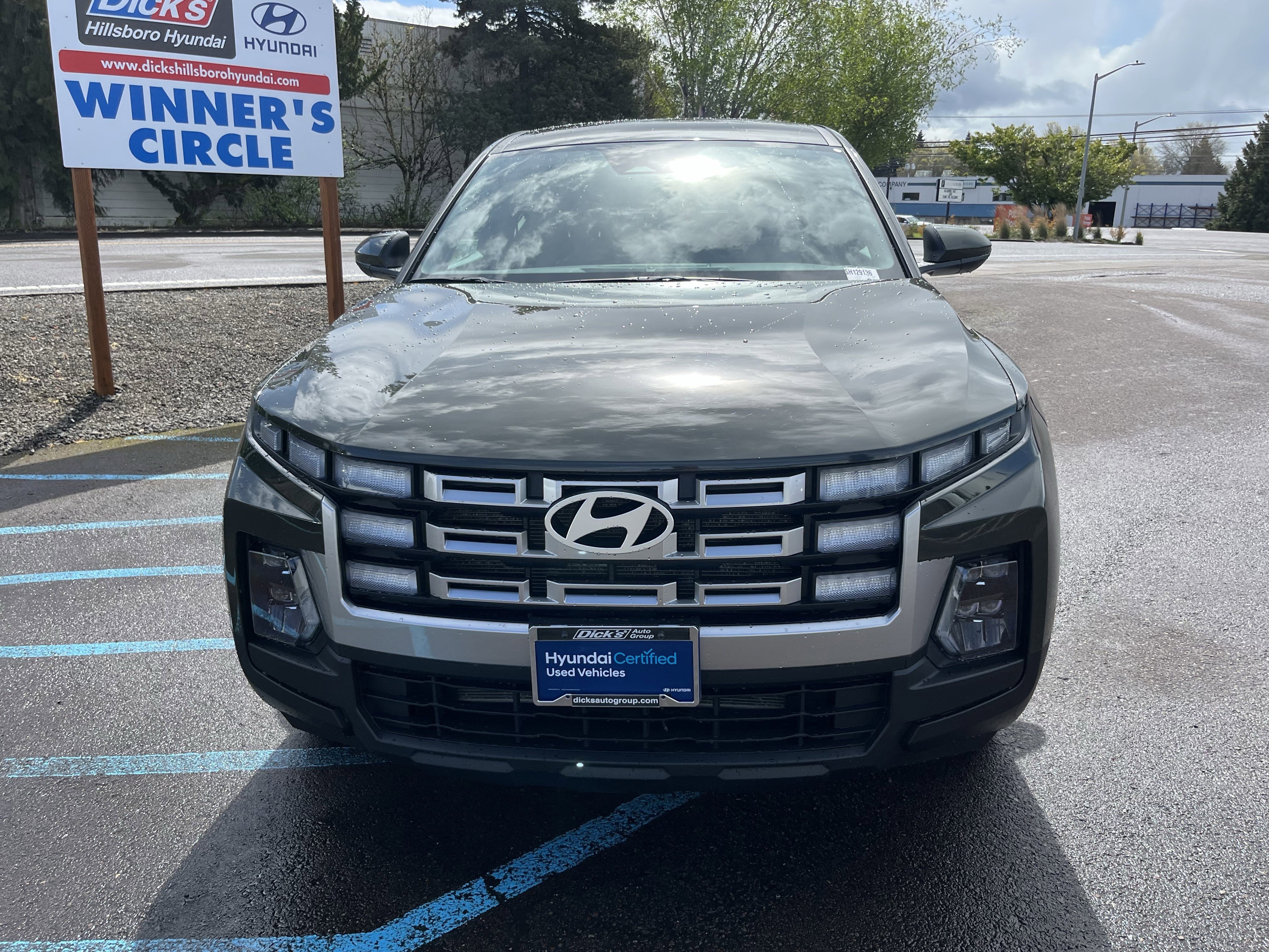 Certified 2025 Hyundai Santa Cruz SE image 8
