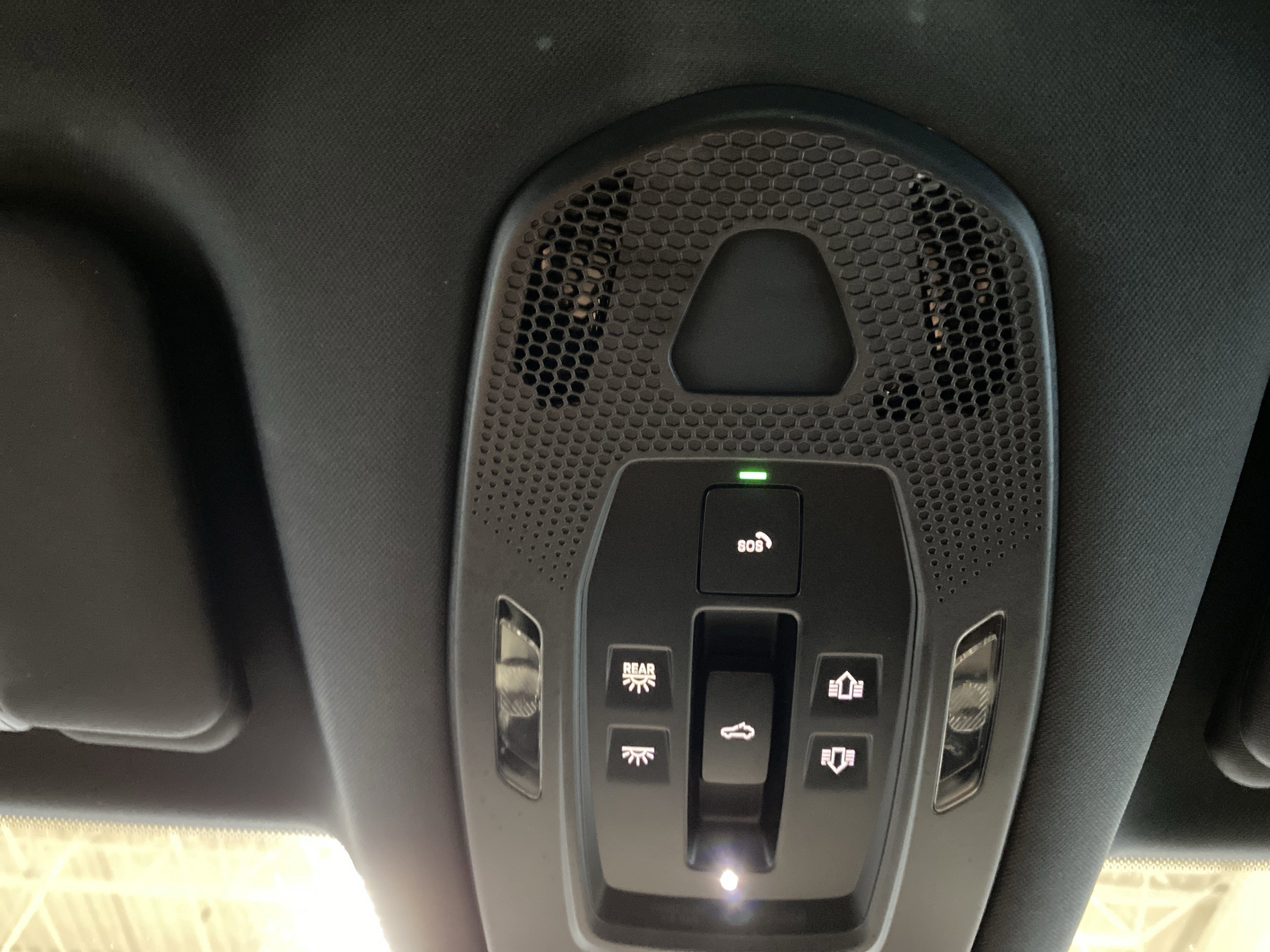 Used 2024 Porsche Cayenne image 26