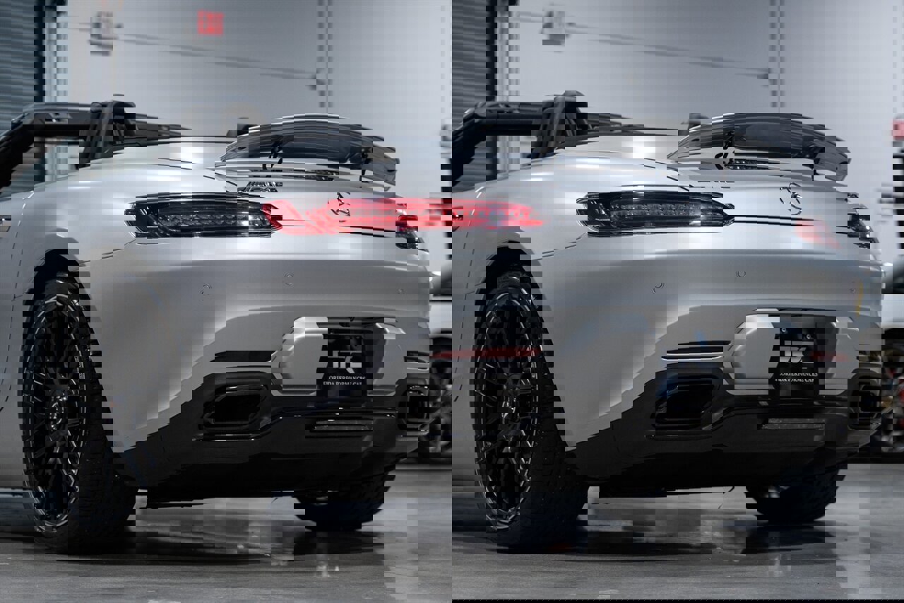 Used 2019 Mercedes-Benz AMG GT Roadster image 19