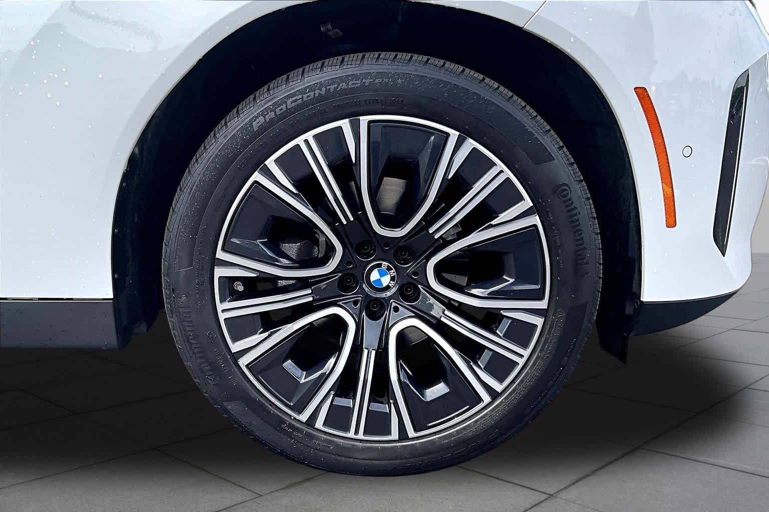 Used 2025 BMW X3 xDrive30i image 10