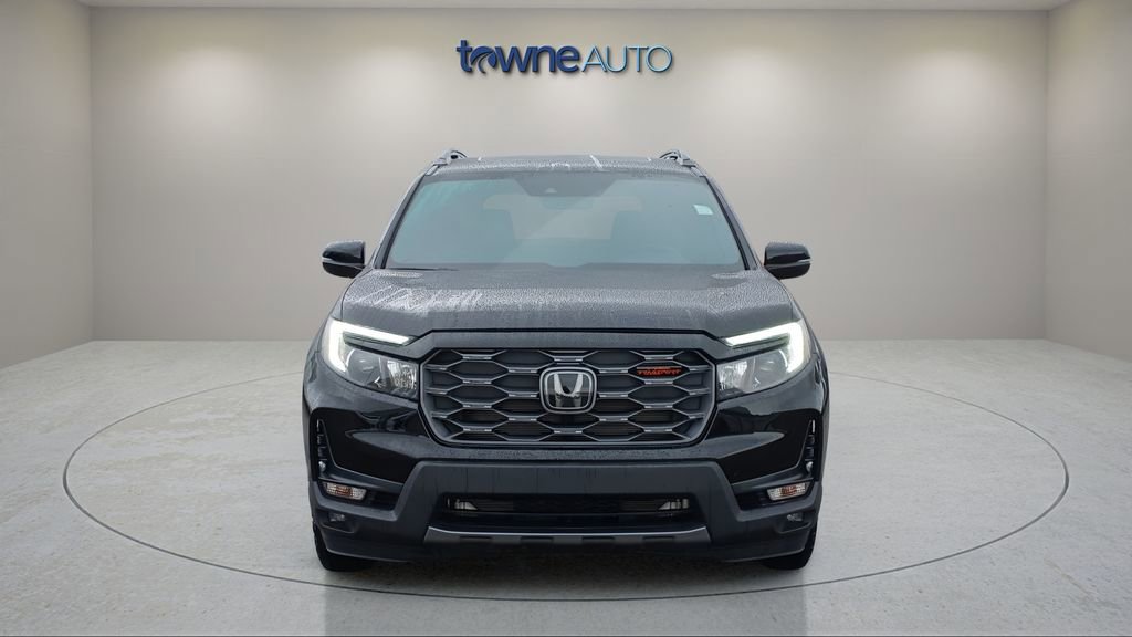 Used 2024 Honda Passport TrailSport image 4